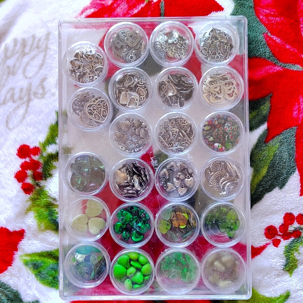 Heart Charm Set